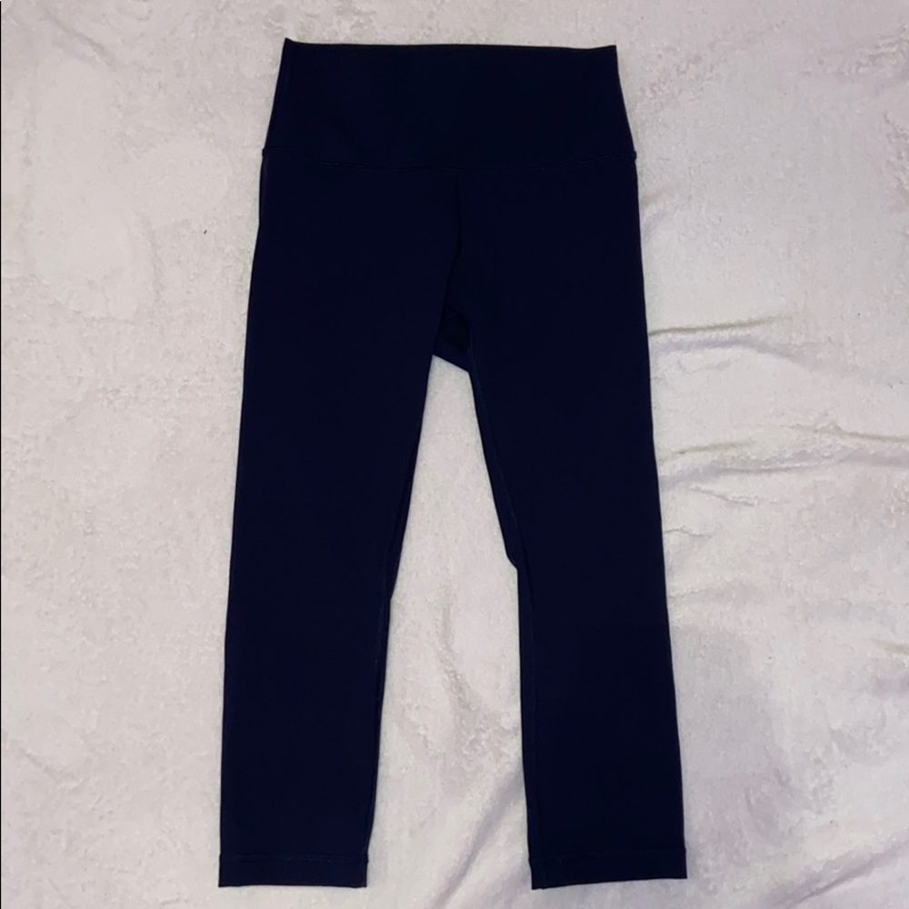 Navy Blue lululemon leggings.